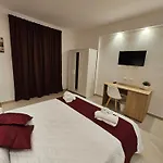 Aura Panzió