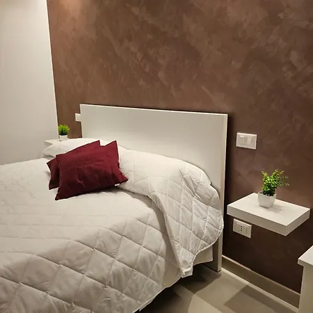 Aura 4*