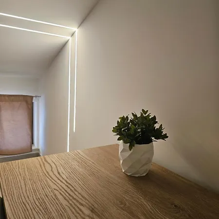 Aura Pachino