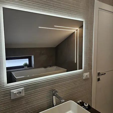 Aura Bed & Breakfast 4*